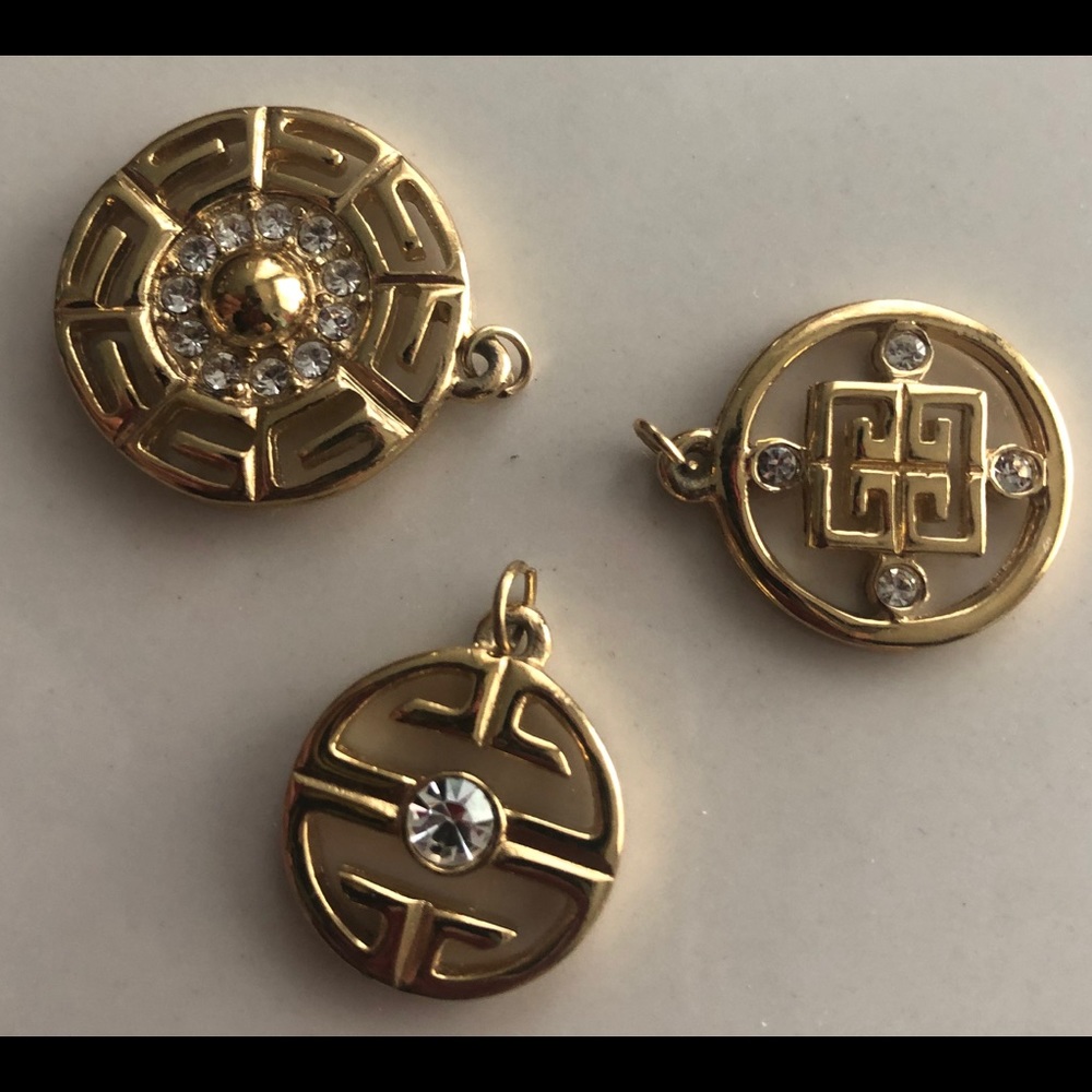 GIVENCHY-AUTHENTIC Vintage PENDANTS-3 Included - Picture 5 of 8